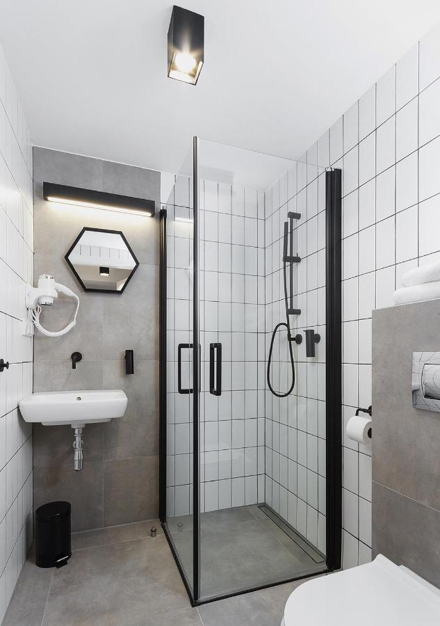 كراكوفيا Aaron Aparthotel المظهر الخارجي الصورة